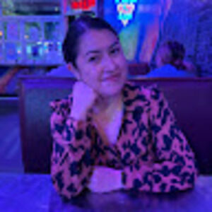 Meet your Posher, Mayra